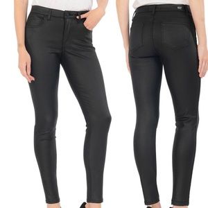 KUT from the Kloth Donna Coated High Waist Skinny Jeans